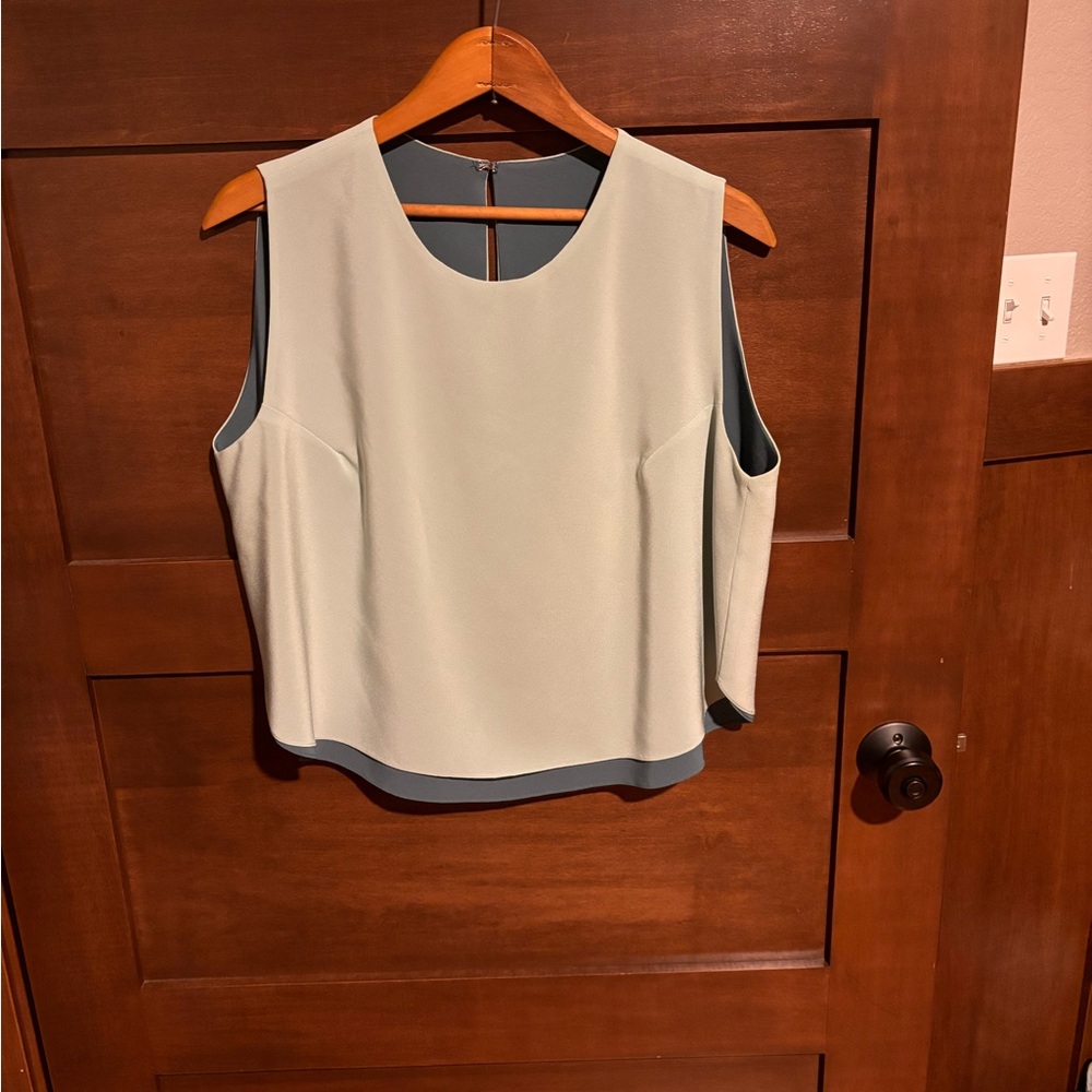 Mack and Mack Sleeveless Two Layer Top Size XL